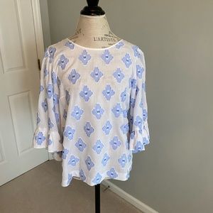 Lilly Pulitzer top size medium.